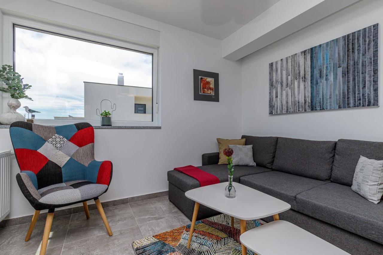 Sabena Apartment With Private Whirlpool Porec Bagian luar foto